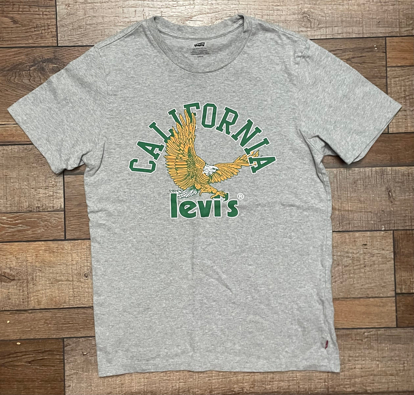 Levi’s T-shirt